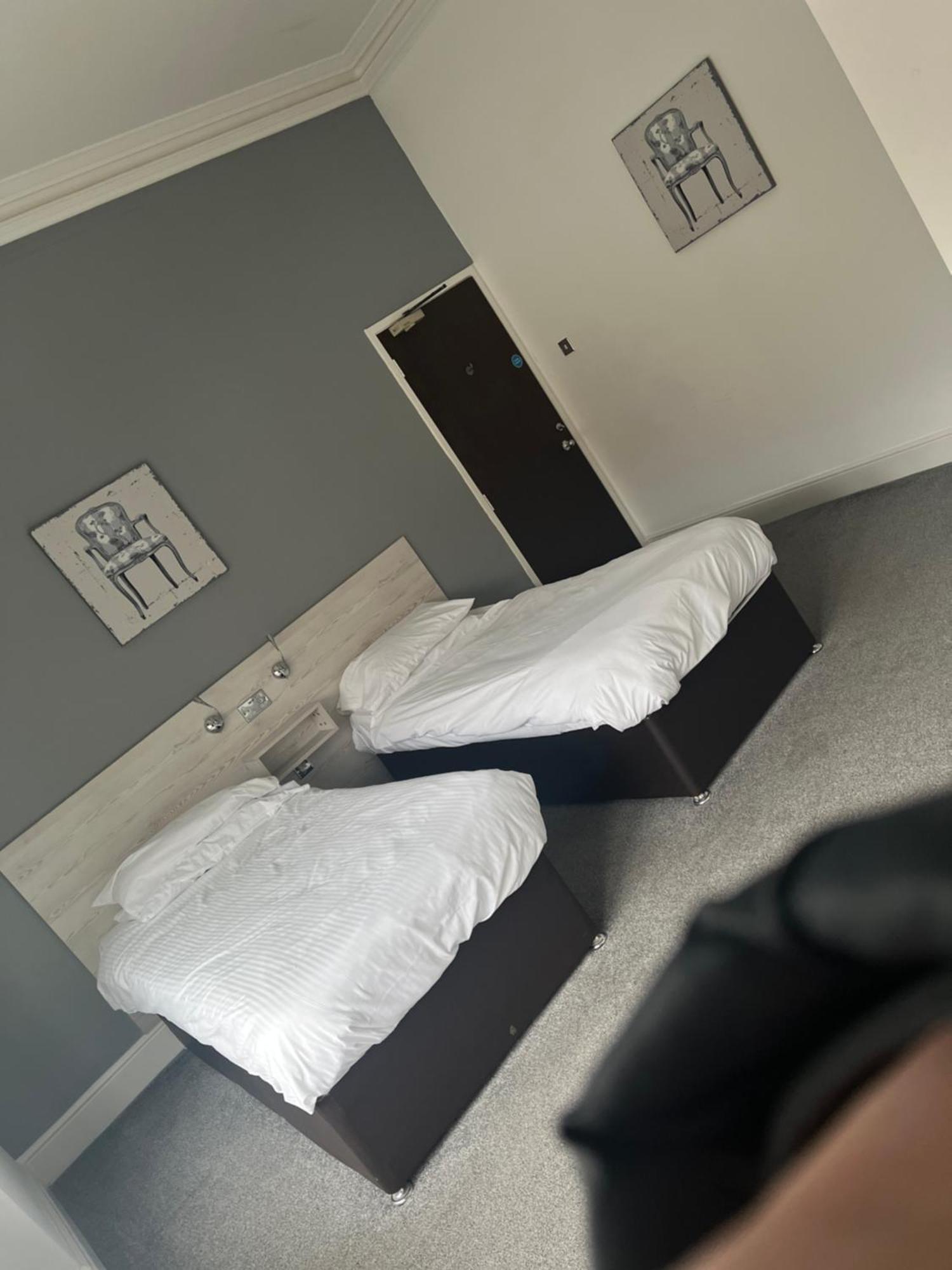 The Kings Head Bed & Breakfast Warrington Exterior foto